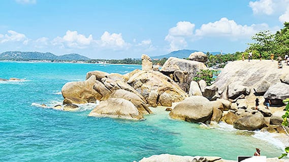 The Hin Ta and Hin Yai granite rocks on the beach at Lamai, Koh Samui